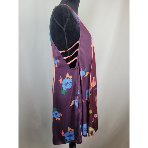 Free People Burgundy Floral Dream Free Tunic Top Blouse Size S - Picture 4 of 9